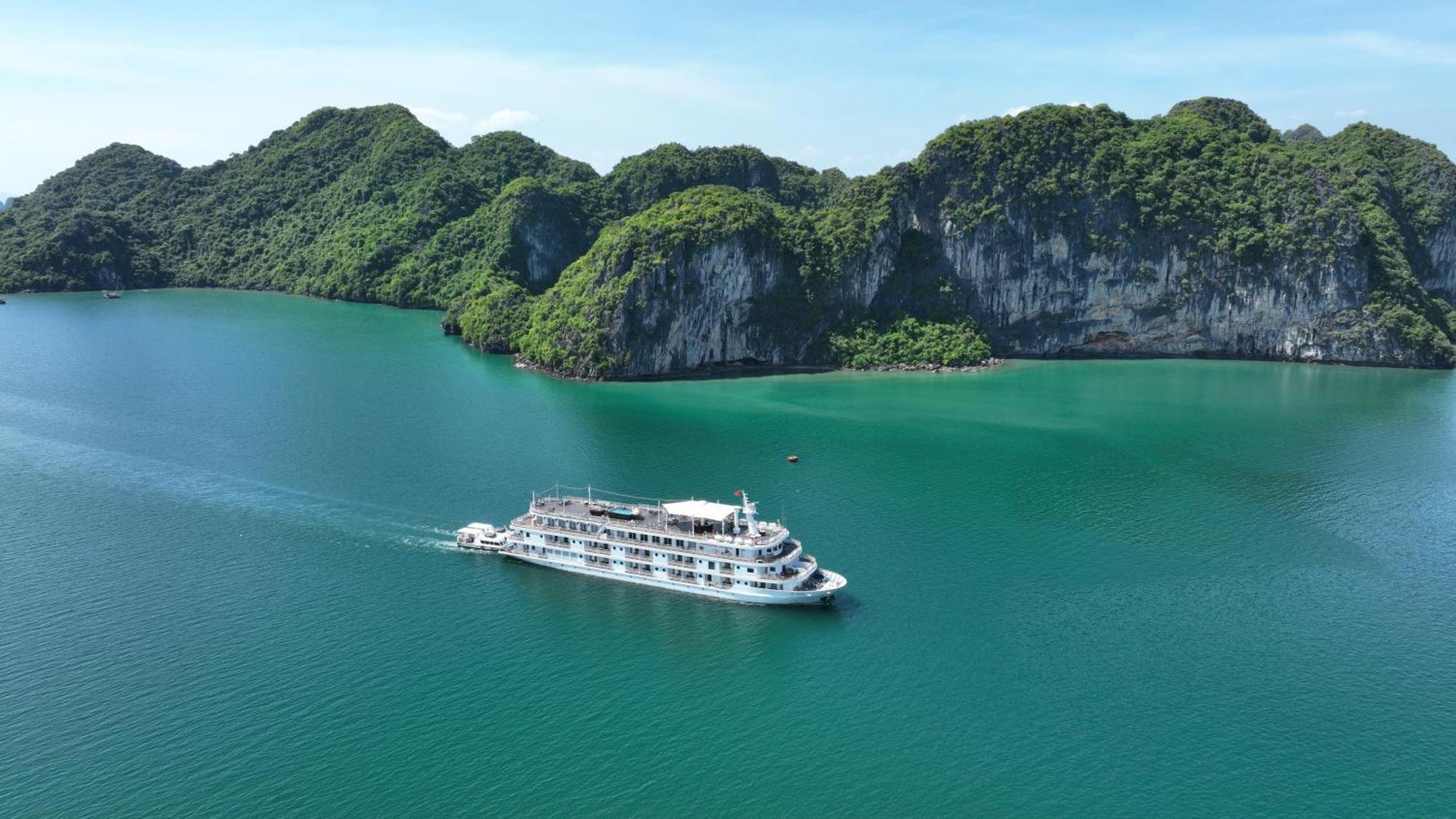 Paradise Grand Cruise - Lan Ha Bay Χα Λονγκ Εξωτερικό φωτογραφία